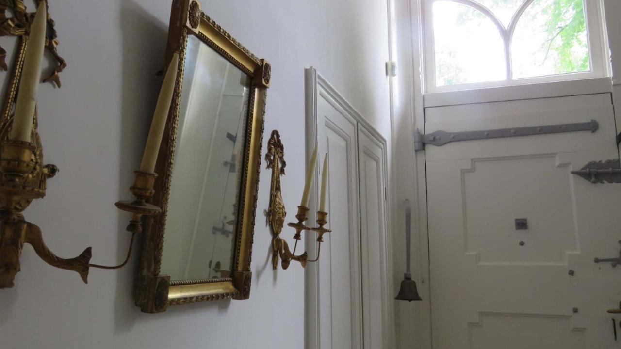 B&B Monumentaal Logeren Zierikzee Bagian luar foto